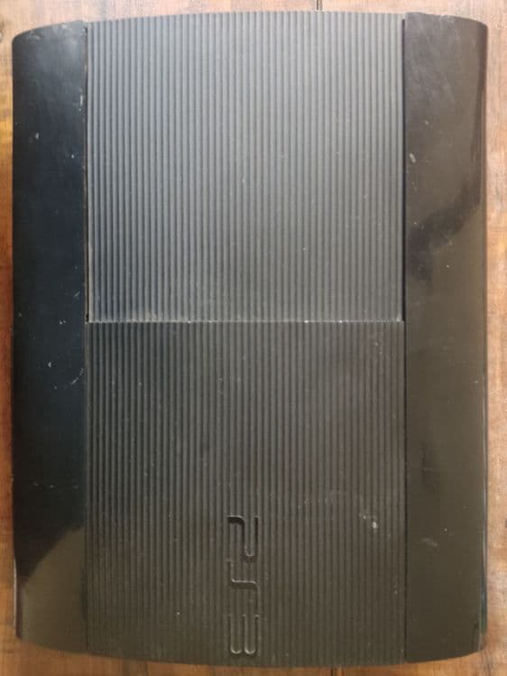 Playstation 3 Super Slim 500GB — 2