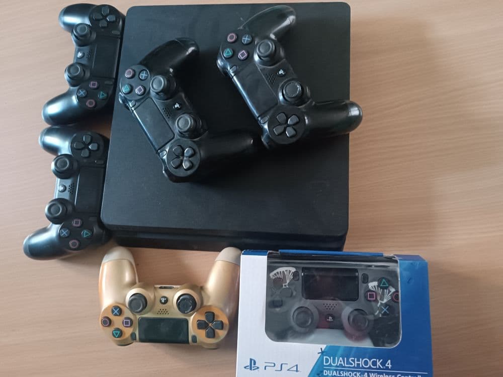 Playstation4 joystiklari bilan — 5