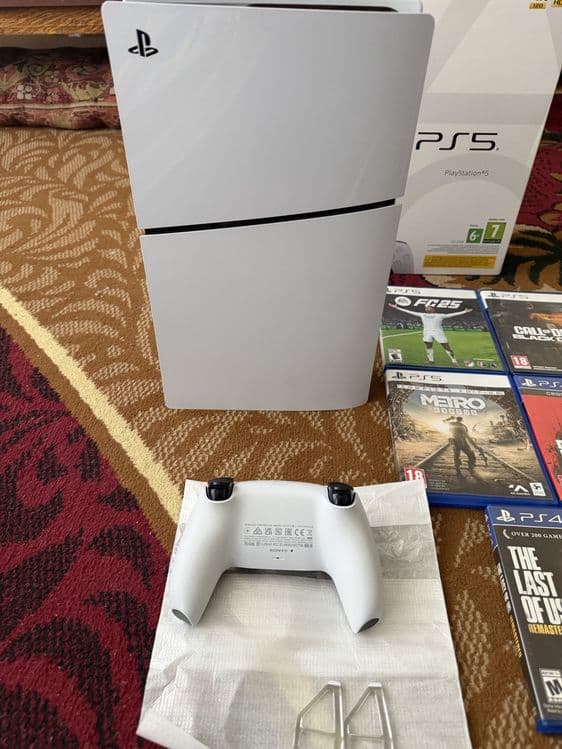 Ps5 Slim Diskavodlik Yevropa Region Xotirasi 1TB 8Ta Diski bilan — 3