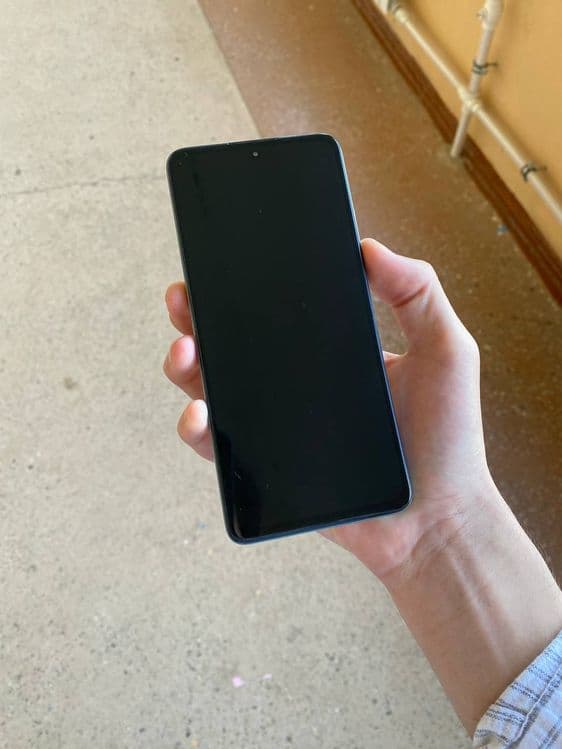Redmi note 11pro srocna — 2