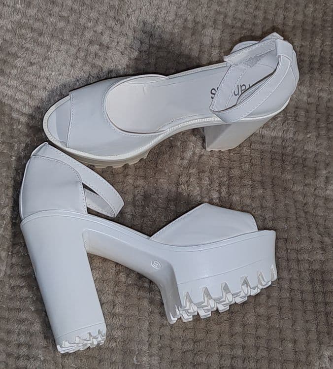 Продам босоножки новые. Самарканд — 8