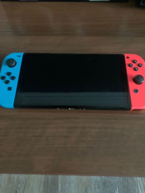 Продаю Nintendo switch — 4