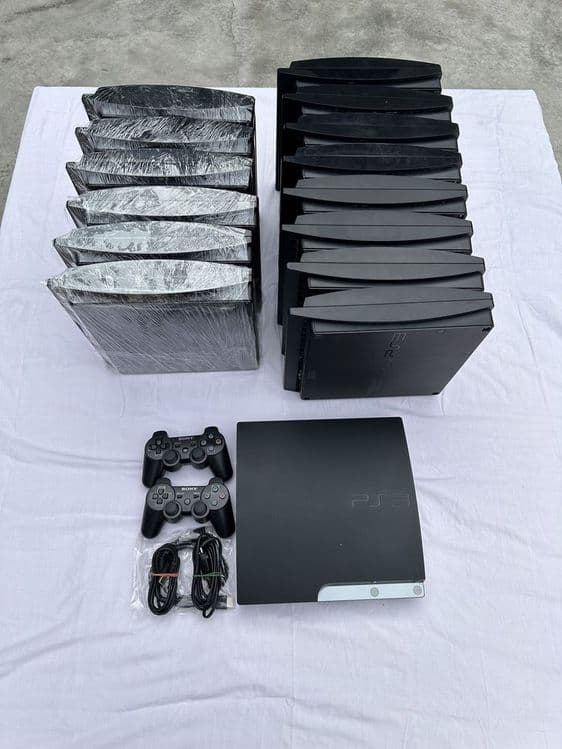 Ps3 playstation pristavka lar uyinlari bilan tayyor sotiladi — 9