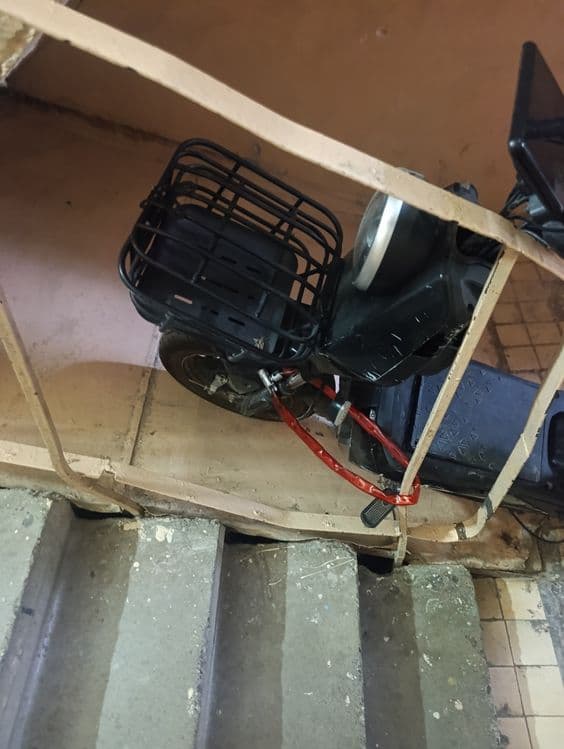 Akumlatr zaryadlash kir ham joyiishldi kaska bonus tezligi baldi — 4