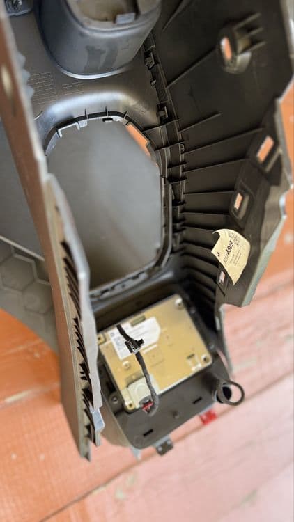 Tracker 2 бар оригинал без царапин — 7