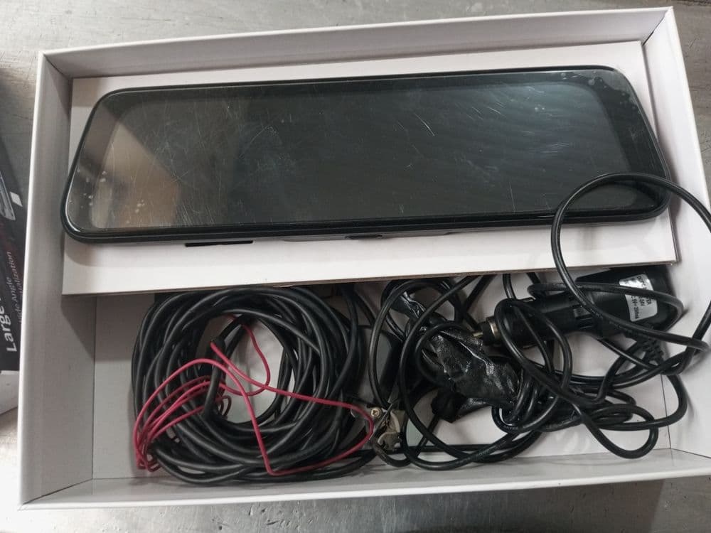 Vidio registrator sotiladi — 2