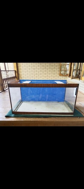 Akvarium sotiladi 400 litr — 1