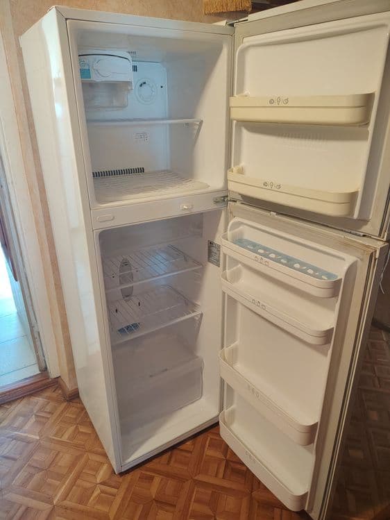 Продам холодильник и машинку Киргизия — 3