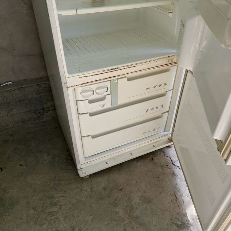 Продоется холодильник — 2