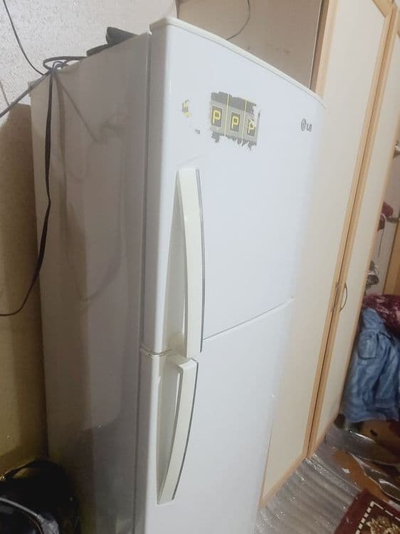 Холодильник LG прихожка срочно сотилади — 8