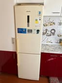 Холодильник Samsung