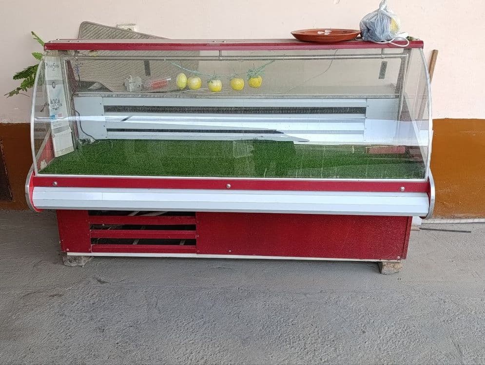 1 ta vitrina 2 ta marazelka sotiladi — 3