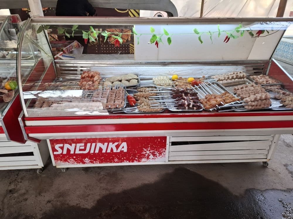 Vitrina xaladenlik sotiladi — 5