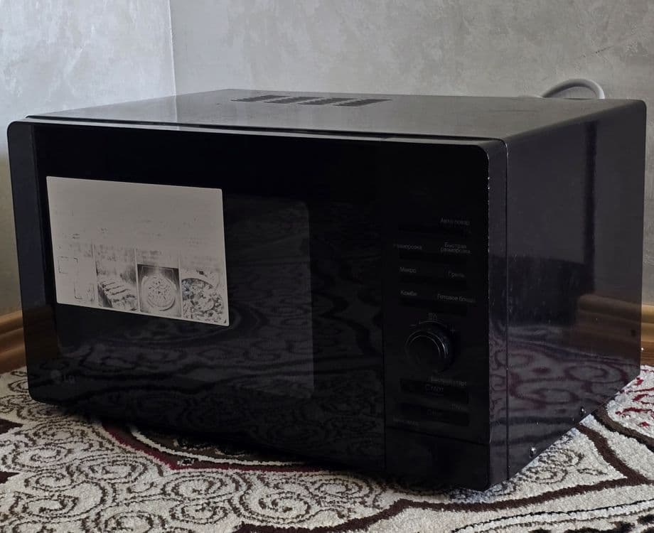 Микроволновка сотилади — 2
