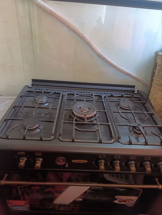Gaz Plita, duxovka bryusa U90GE91BL — 4