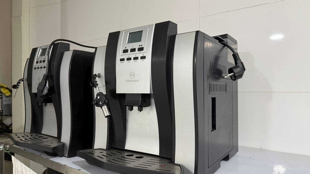Кофемашина HURAKAN HKN ME709 — 2