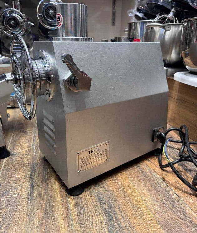 Мясорубка TK32 ARGINAL час/350кг +доставка — 1