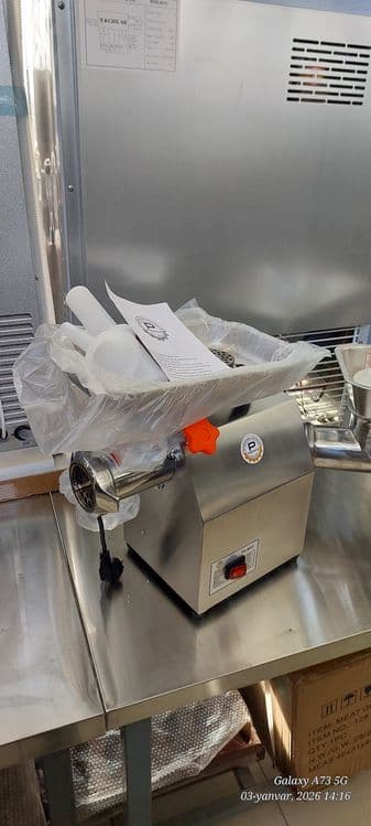 Misrofka Go'sht qiymalagich myasrobka Professional Arginali Optom narx — 1