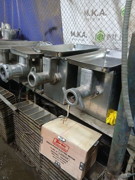 Mesarubka MIM 300 — 1