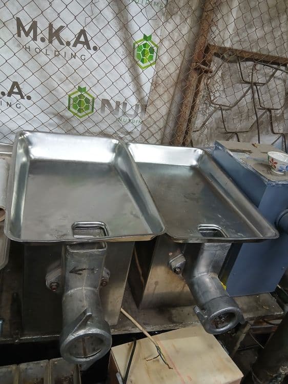 Mesarubka MIM 300 — 2