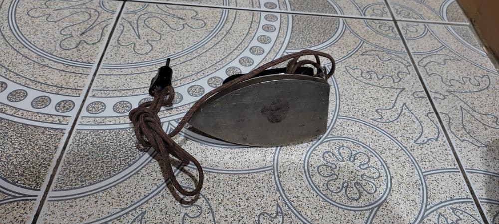 Утюг маленький на 127 вольт — 9