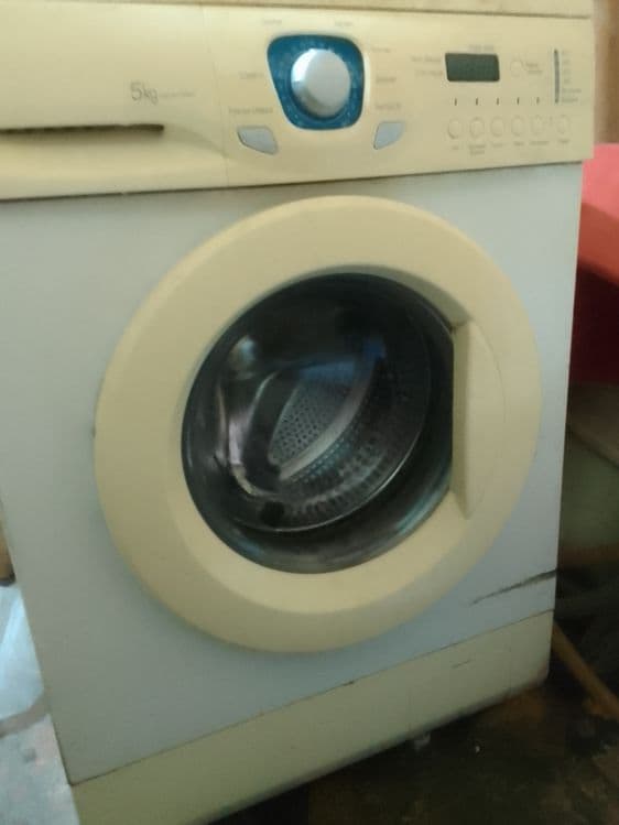 Стиральная машина LG 5kg WD-80150NU

Holati ; Yaxshi, ishlab turgan Ki — 3
