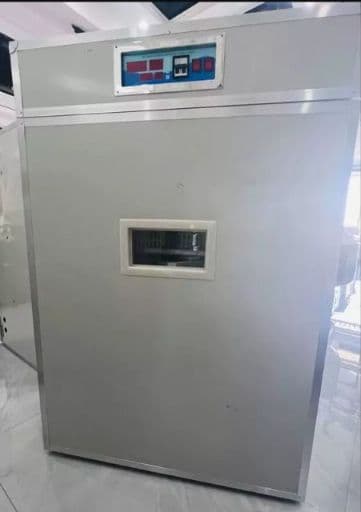 Inkubator 1050 — 1
