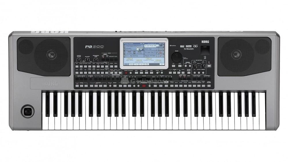 Sintezator KORG PA900