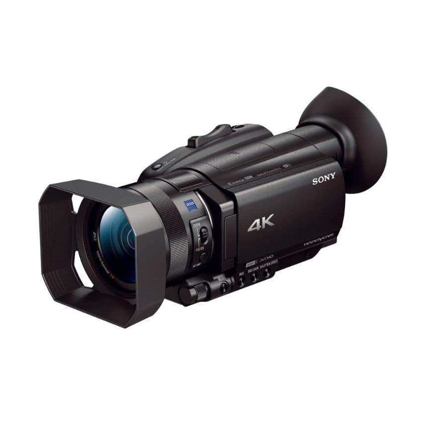 Видеокамера Sony FDR-AX700 — 1