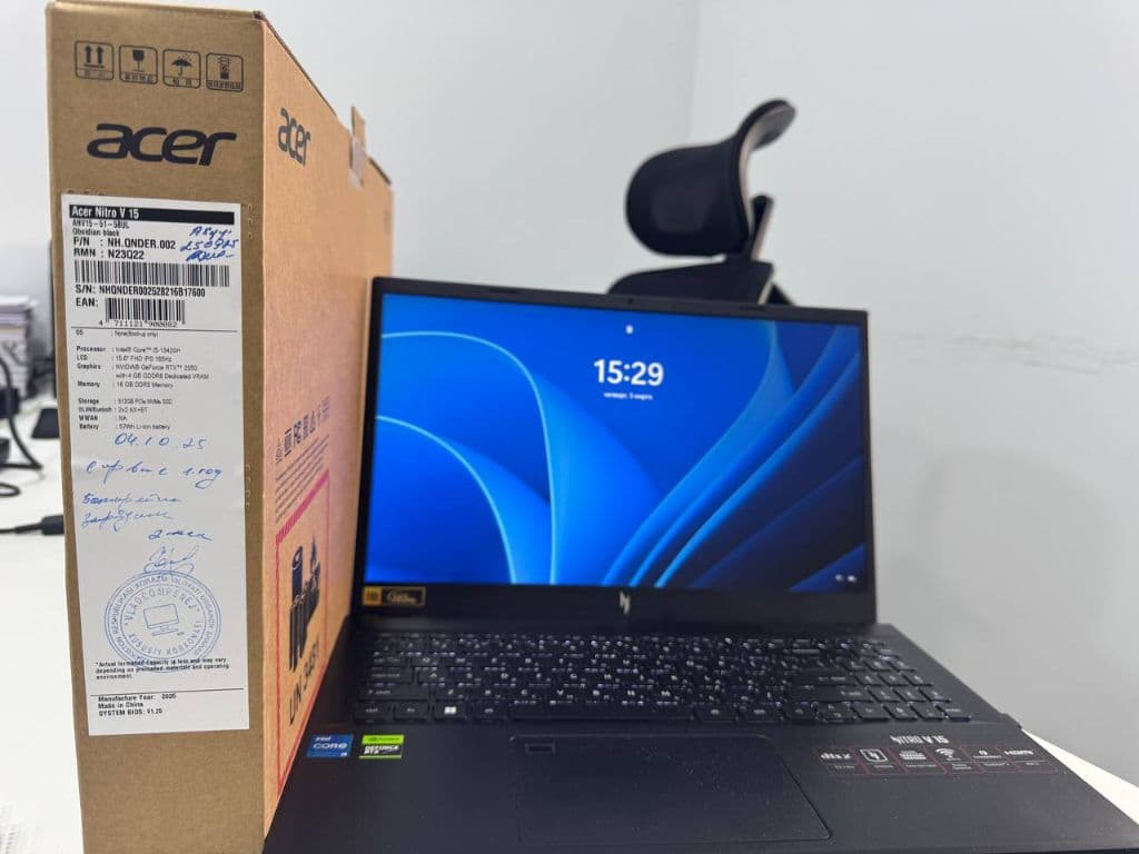 ACER NITRO V 15 — 1