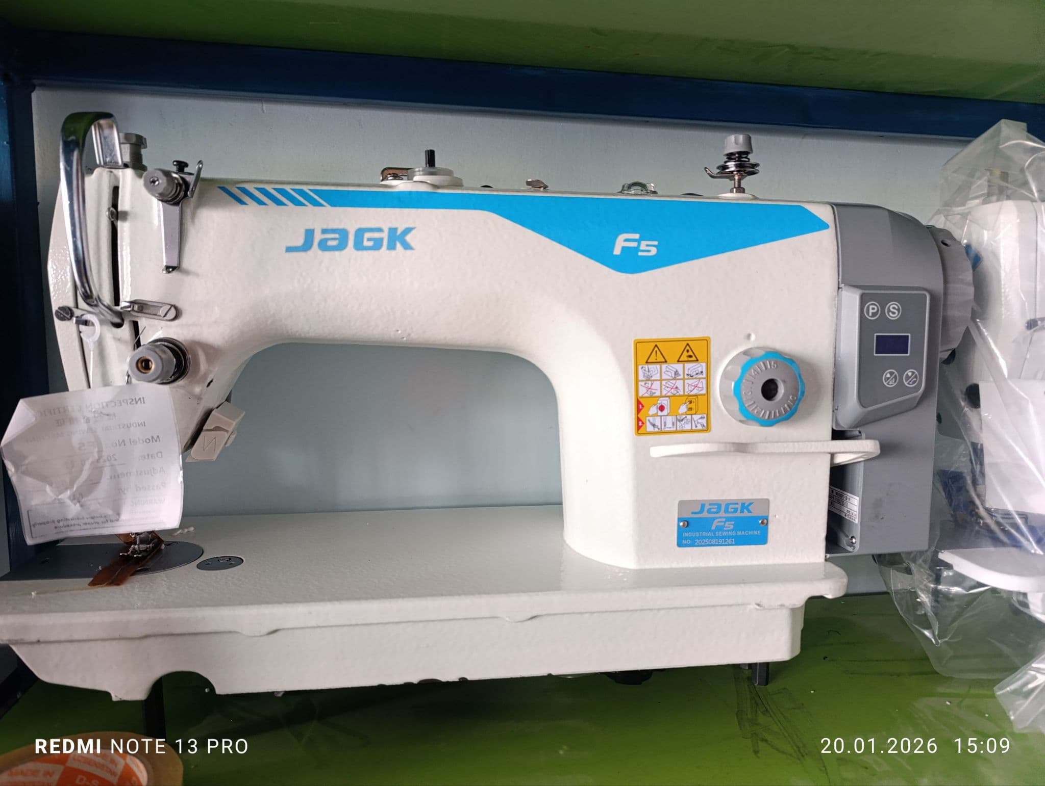 Промышленная швейная машина Jack F5 — 1