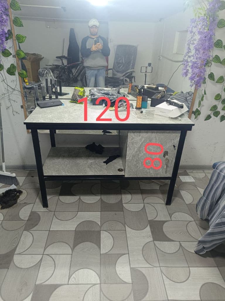 STOL TUMBALIK — 1