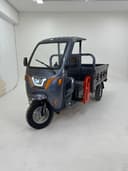 Uch g'ildirakli motoroller Yougo