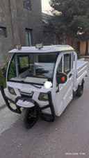 Uch g'ildirakli yuk motorolleri