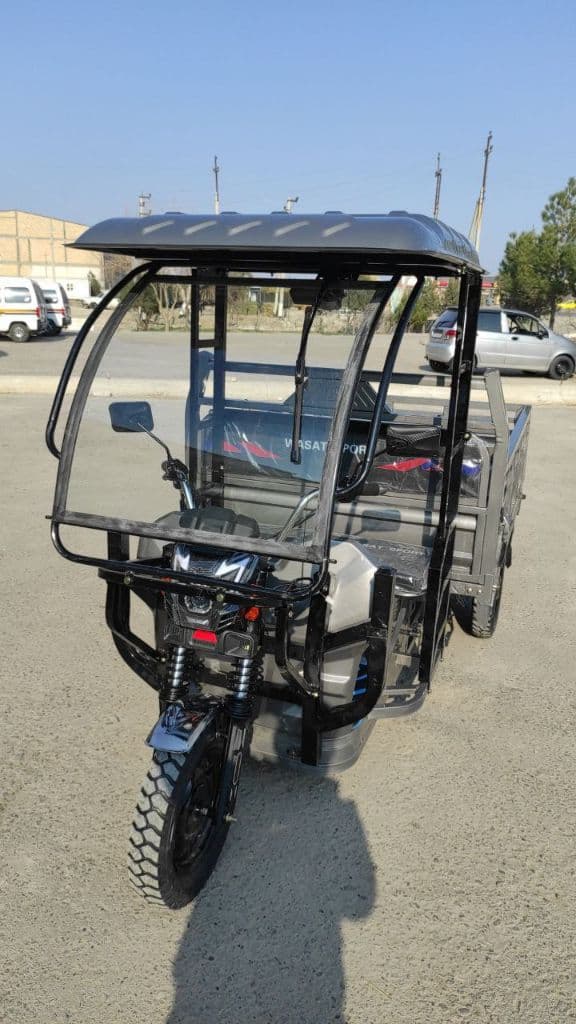 Elektro Motoroller — 1