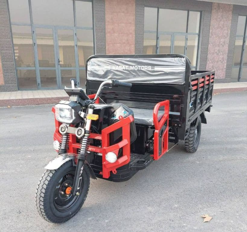 Uch g`ildirakli yuk motoroleri — 1