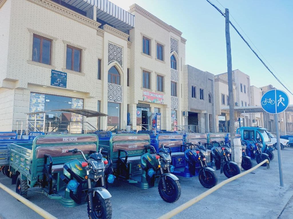 Uch g'ildirakli motoroller — 1