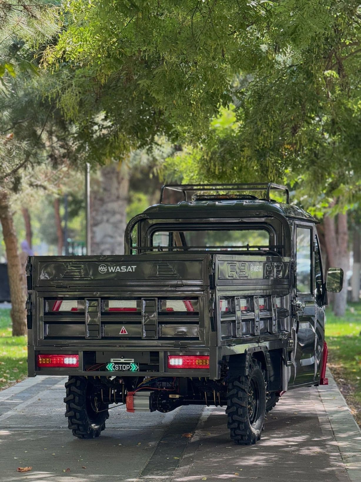 UCH G'ILDIRAKLI ELEKTROMOTOTRANSPORT — 1