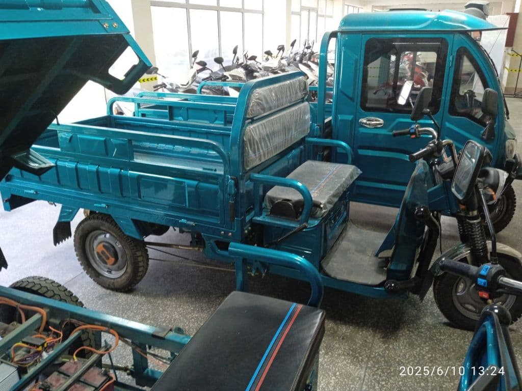 КАБИНАЛИ ЭЛЕКТРОМОМТОРОЛЕР DASTIYOR MOTORS — 1