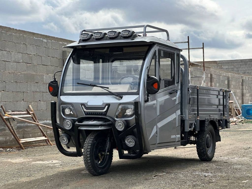 Cavalo kabinkali moshina rulli motoroller — 1