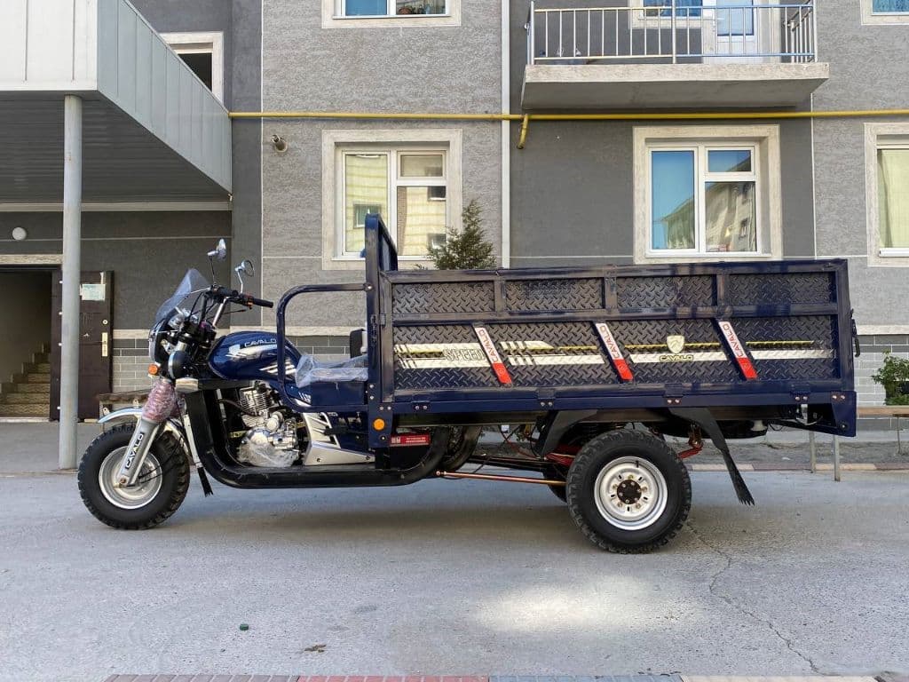 Motoroller 2m 2000 kg markasi "Kavalo" — 1