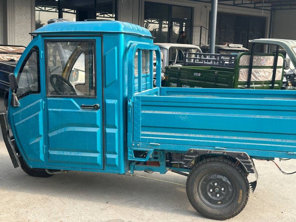 Motoroller Bobo — 1