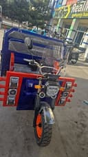 Электроциклы трехколесные Номинальное напряжение (1500W-2000W) 60V-72V 6шт аккумулятор 38850 кг