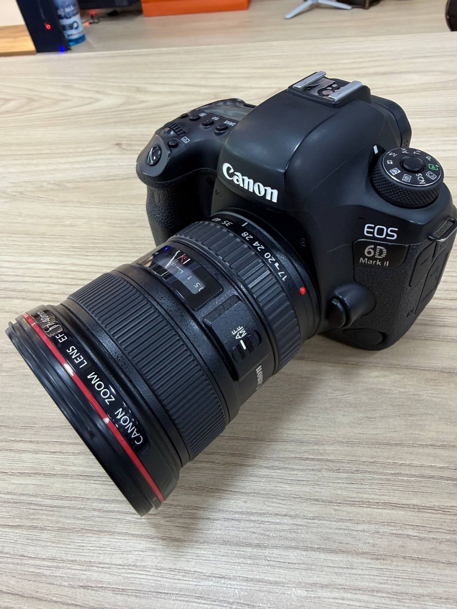 FOTOAPARAT CANON 546 REX 198 — 1
