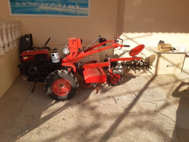 motokultuvatr zubr 9496 — 1