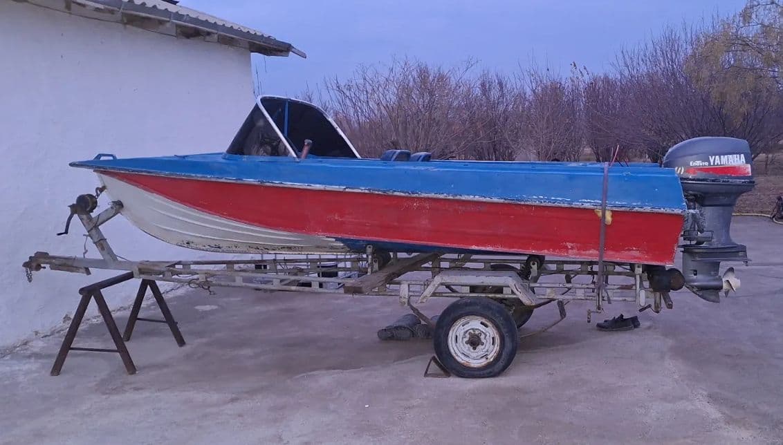 Moto'rli qayiq — 1
