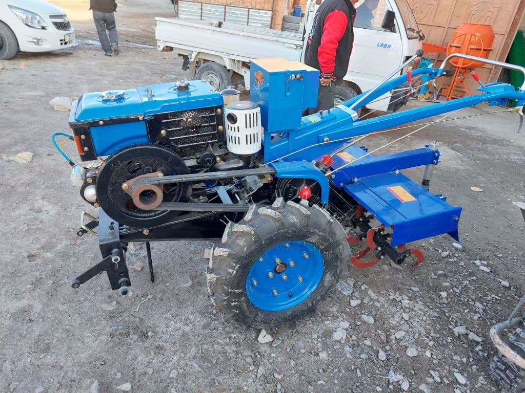 Мотоблок универсал — 1