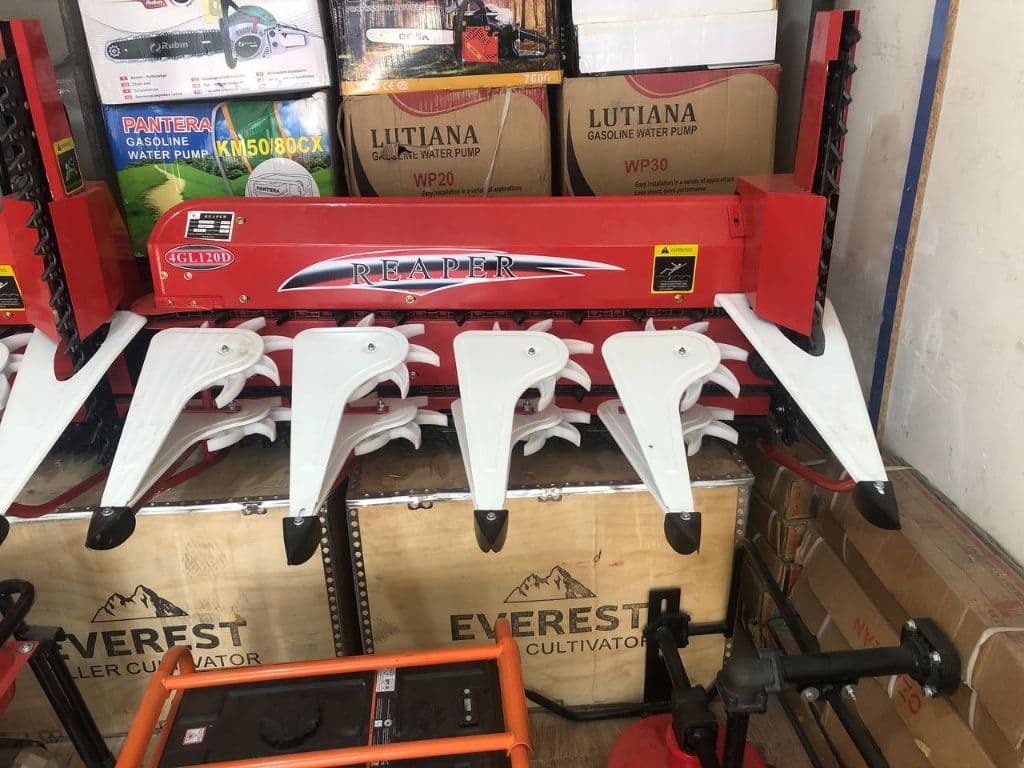 Унивесал жатка REAPER (4gl120d) — 1