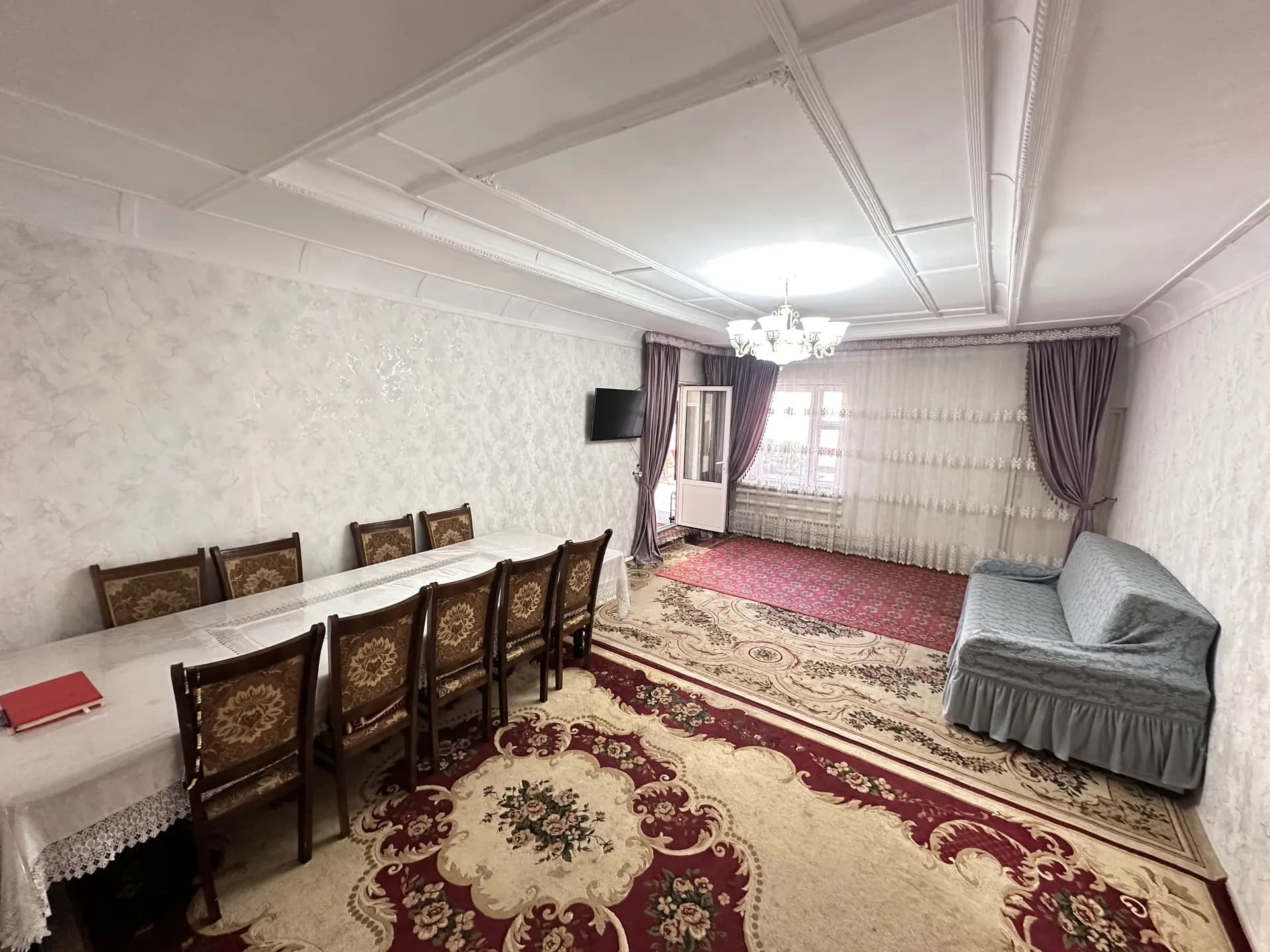 Qo’shtutda hovli sotiladi — 1