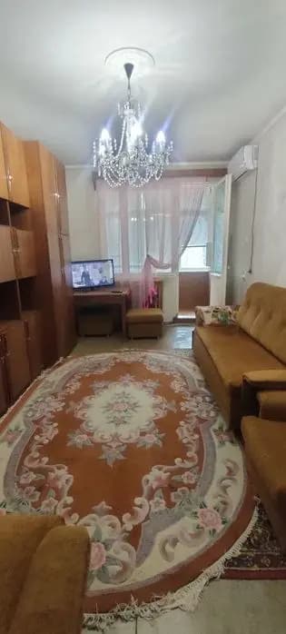 Продаётся 2х комнатная квартира в Яшнабот, Кадишева — 1